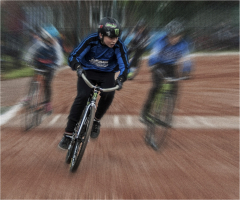 Nikon D300 :  80mm, 1/3200sec, f/4.5, ISO-500, -0.7 step